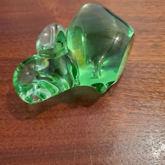 Vintage 1970s Silvestri Art Glass Green Bunny Rabbit Figurine Paperweight - Picture 6 of 9